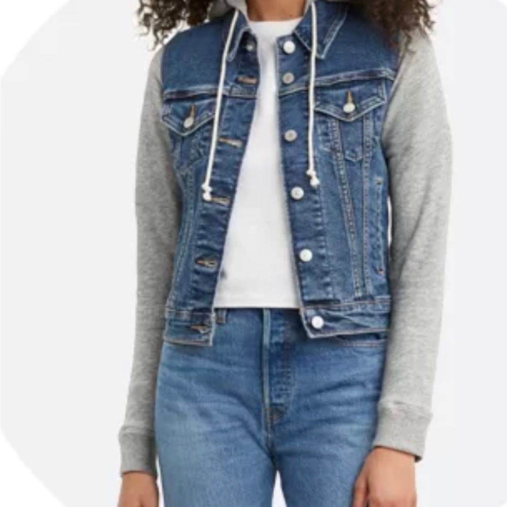 Women’s jean jacket
